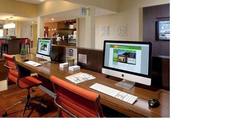 Courtyard By Marriott Fort Lauderdale East / Lauderdale-By-The-Sea Exterior foto